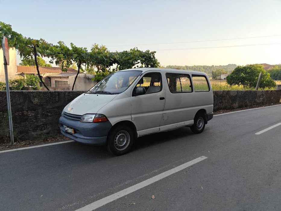 Toyota hiace - com direção assistida