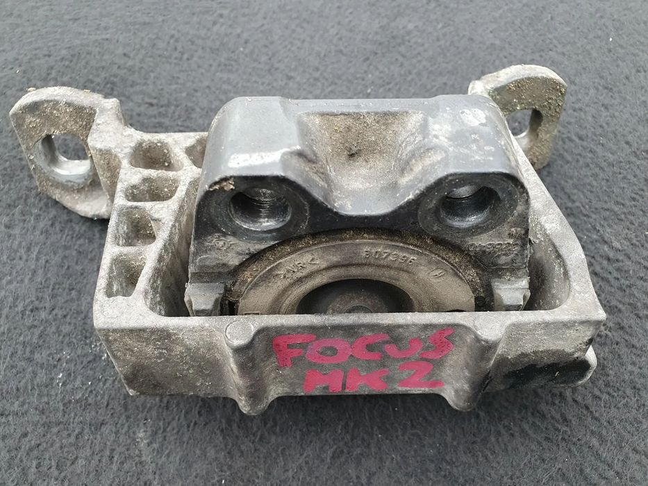Ford Focus MK2 1.6 TDCI ŁAPA PODUSZKA SILNIKA