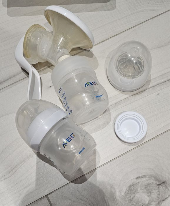 Laktator ręczny Philips Avent + butelka