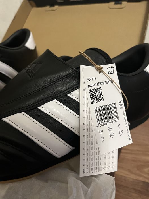Кросівки Adidas Taekwondo оригінал з Німеччини