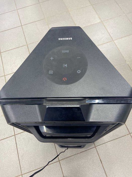 Samsung MX-T70 саундбар