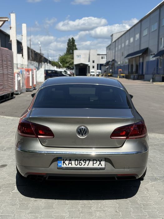 Продам Volkswagen Passat CC 1.8 2013