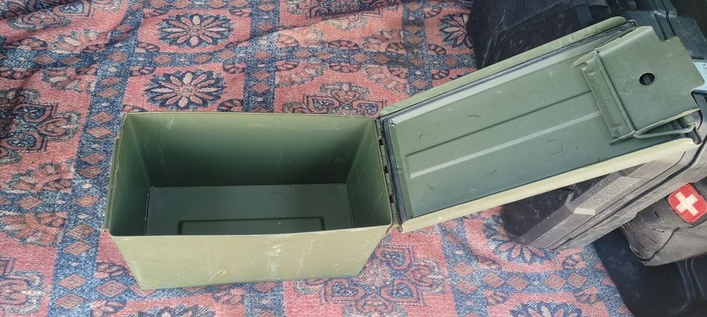 Продам Металевий Ящик