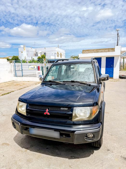 2001 Mitsubishi Pajero Pinin