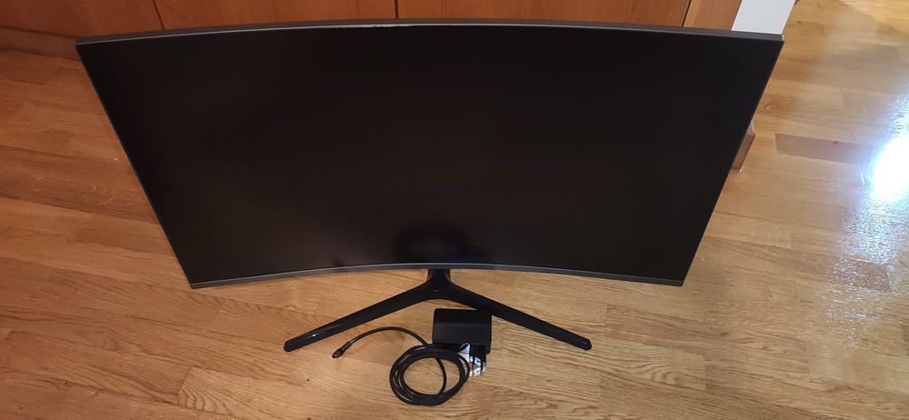 Monitor Samsung 32" - Para reparação ou peças