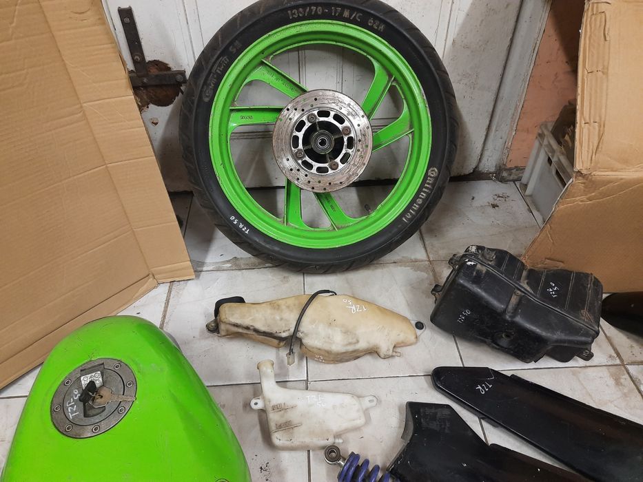 Yamaha TZR 50 4ba części 90-99 r siedzenie bak wahacz hamulec