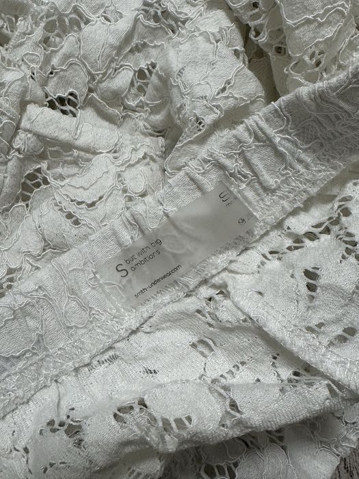 Мереживні жіночі шорти