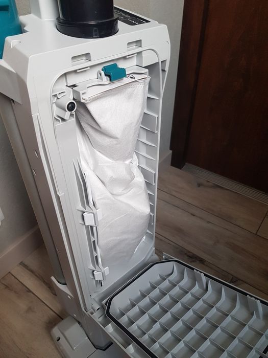 Odkurzacz Makita DVC560