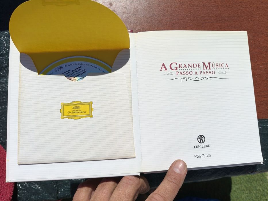Coleção de CD best ópera