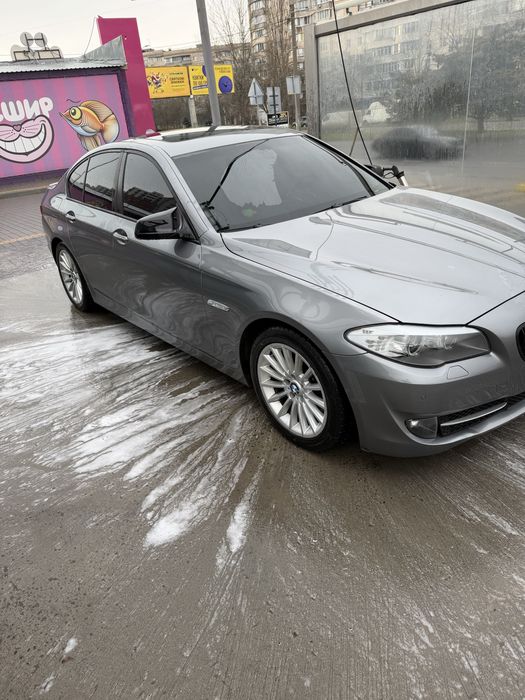 BMW F10 535i XDrive 2012