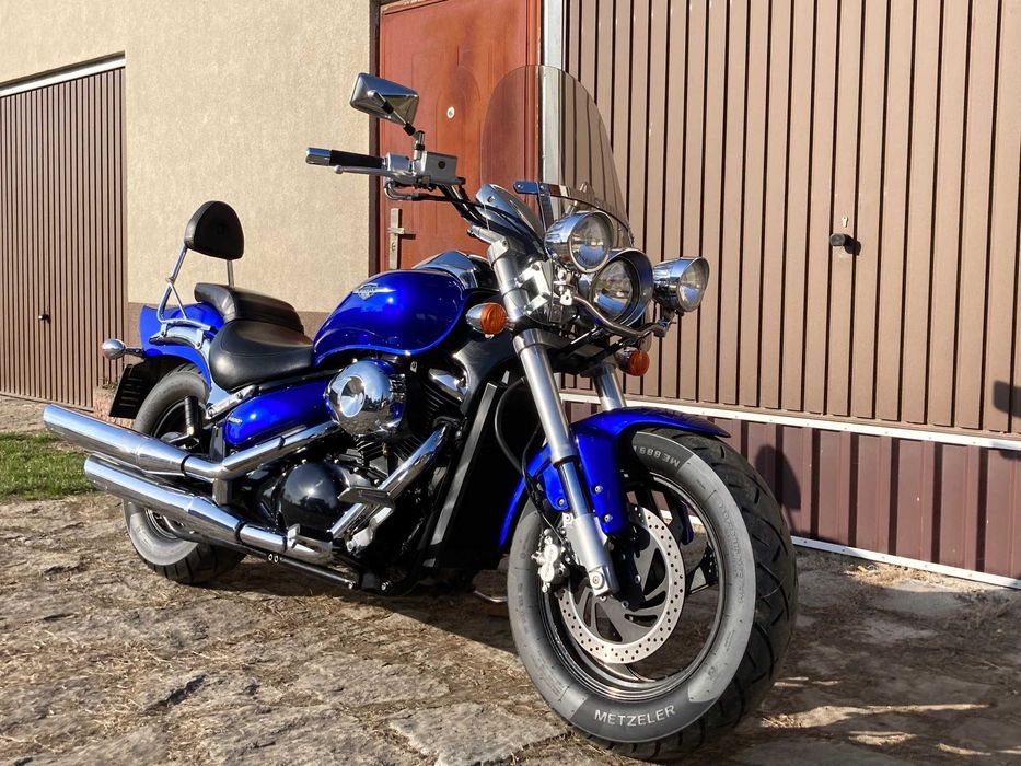 Suzuki Intruder 800