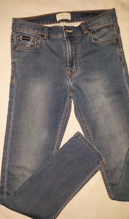 Calças de ganga Quicksilver 14 anos