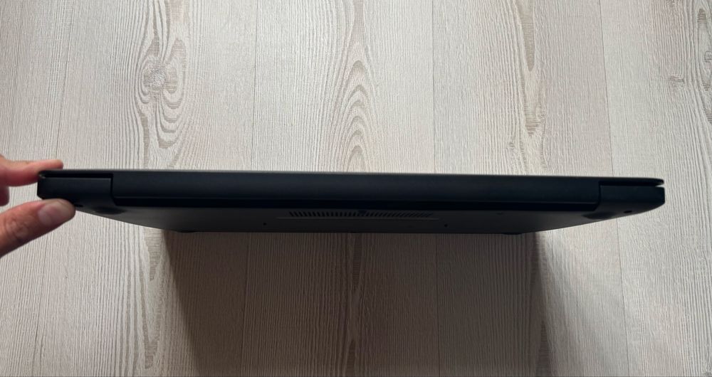 Ноутбук Dell Latitude 3590, FHD, i7, Ram 16Gb, SSD 256Gb