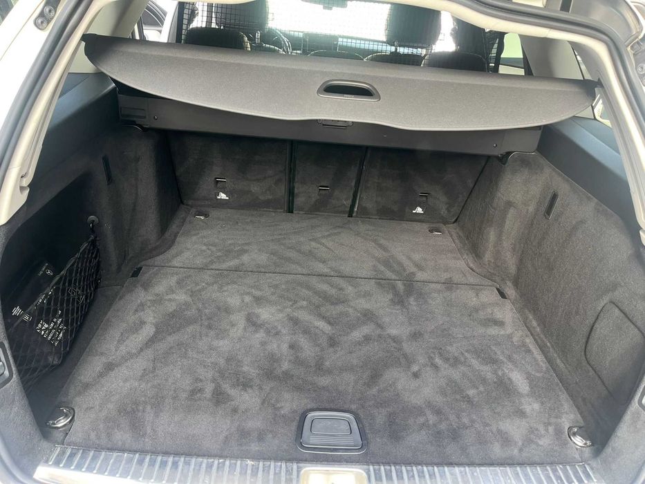 Mercedes C 220 4MATIC Station – Night Package + Extras