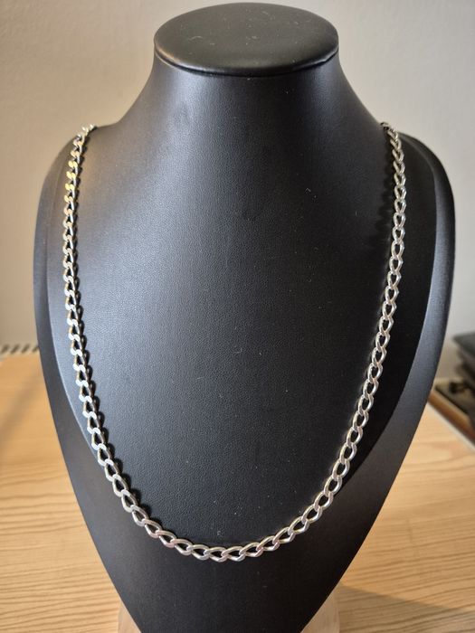 Fio em prata com 64 cm