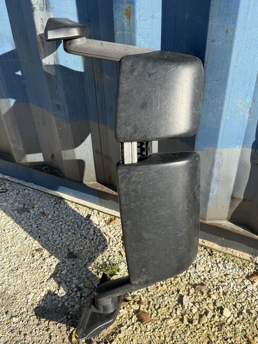 Lewe lusterko od scanii R450.2019