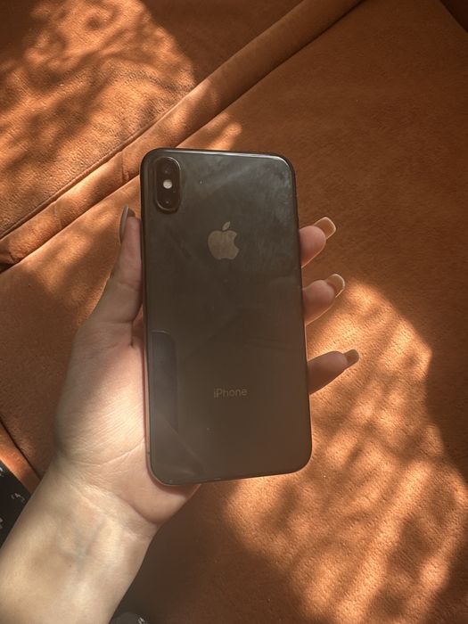 * Айфон XS 64GB в хорошем состоянии