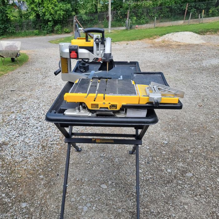 Piła do Cięcia płytek na mokro DEWALT  HEA254 Duty