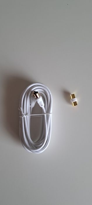 Kabel TV męski 5 metrów w zestawie adapter żeński