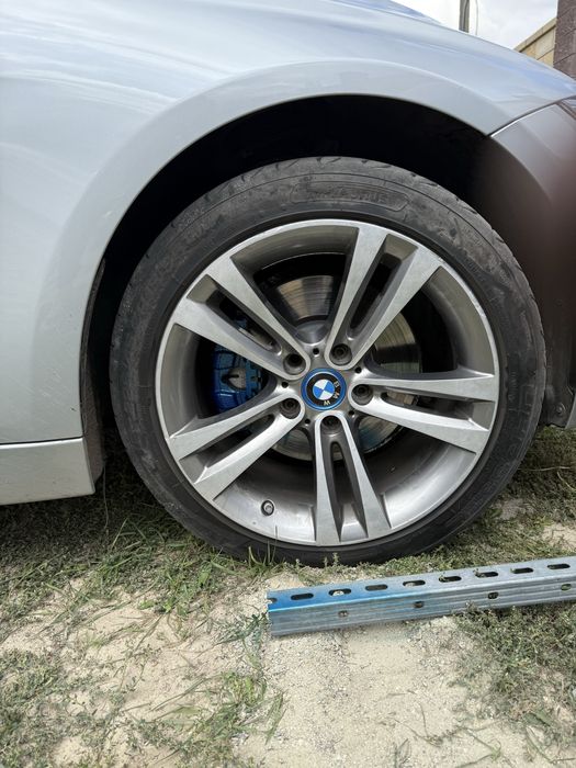 Продам диски бмв ф30 R18