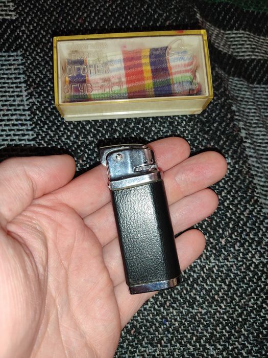 Зажигалка Огонек 3ГУВ-71-1 ссср (как новая!)