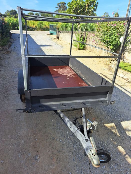 Reboque para carro
