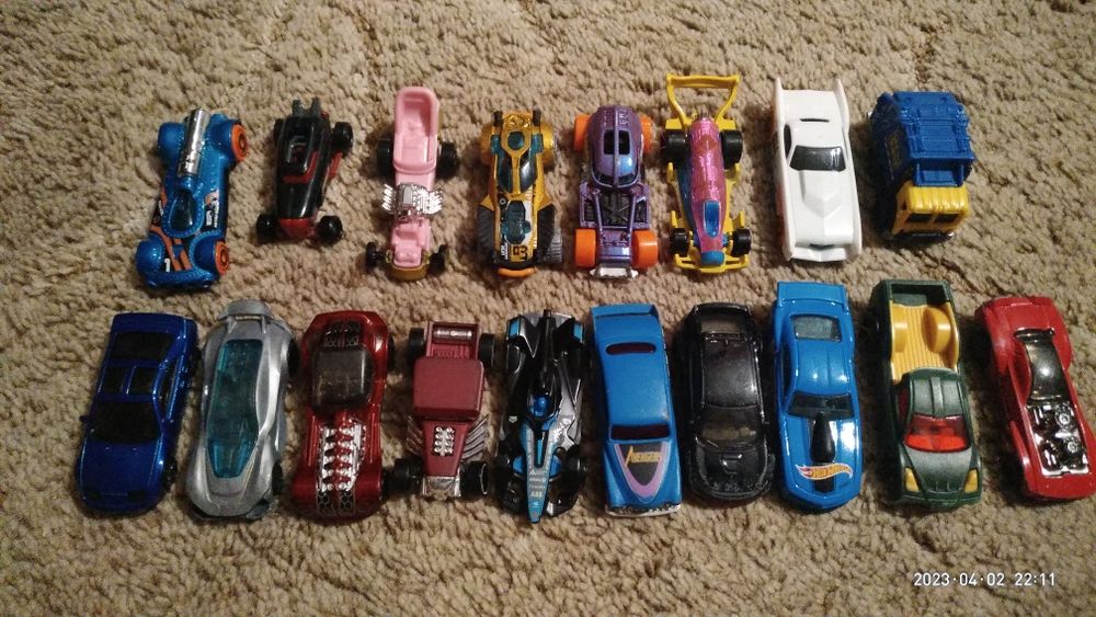 Колекція машинок хот вілс Hot Wheels 18шт.