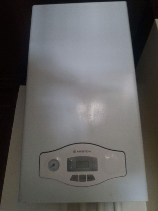 Piec dwufunkcyjny ARISTON