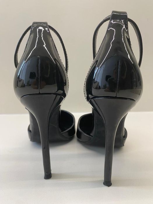 Sapatos de verniz da Mango