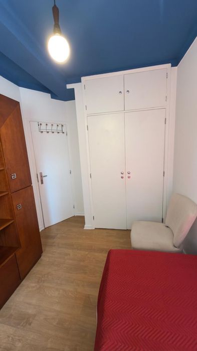 Quartos para Estudantes na Rua do Brasil N.º 302