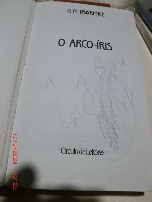 Lote de 14 livros diversos.