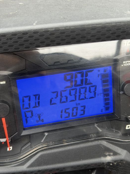 POLARIS RZR 1000 XP salon polska