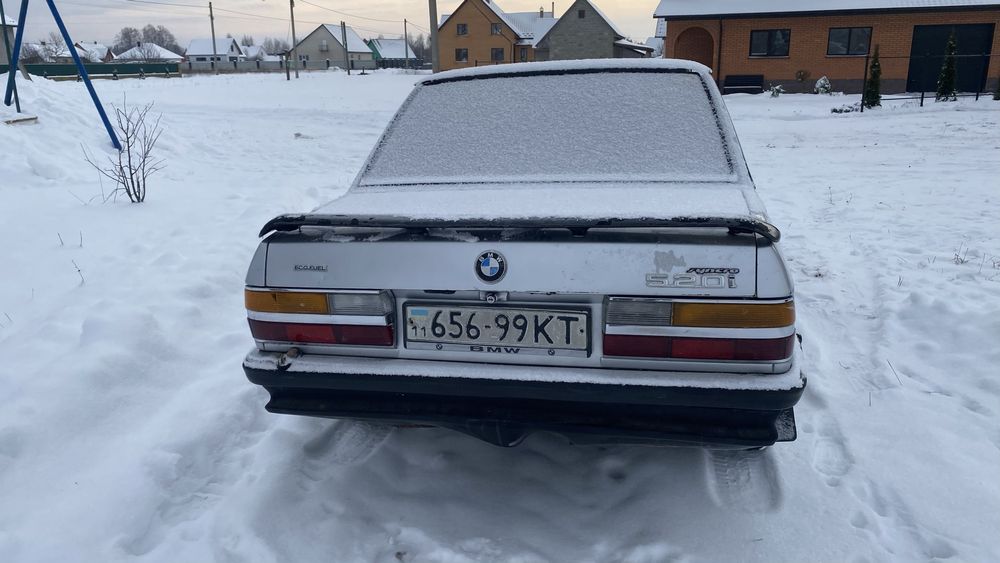 BMW E28 m20 (авто приваблює увагу людей) ТЕРМІНОВО