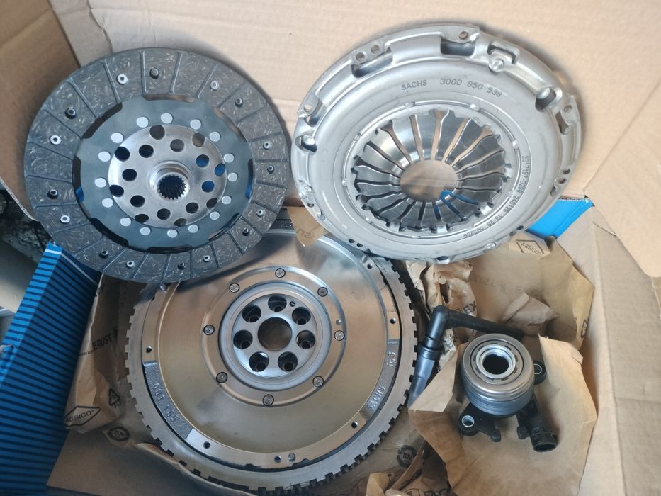 Kit de Embraiagem com volante bimassa para motores Renault 1.5 DCI - Novo