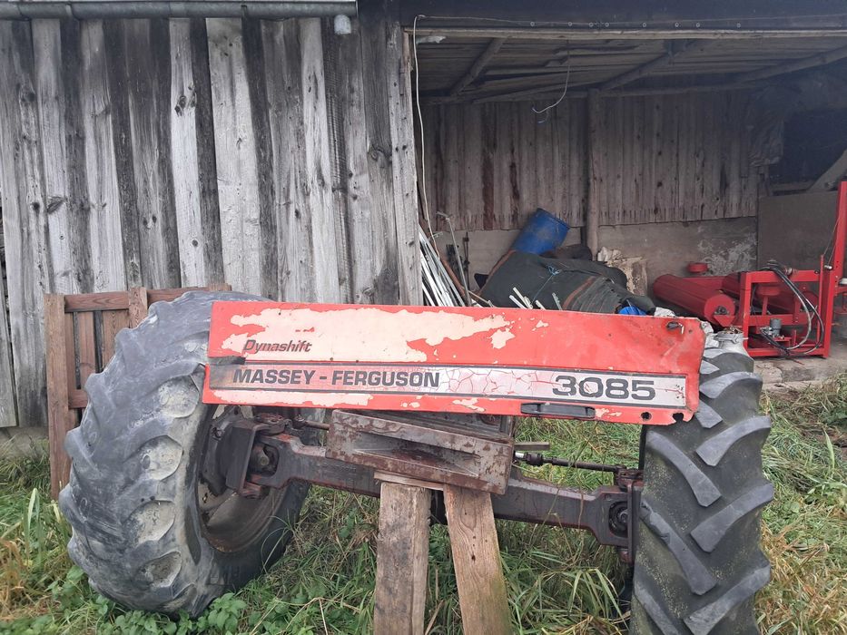 Oś przednia z napędem od MF 3080