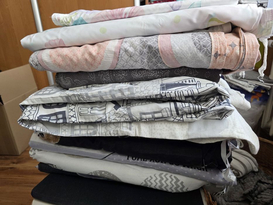 Komplety 10 szt  pościeli 200x220 i 160x200