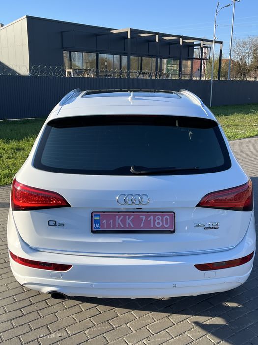 Audi Q5 2015 2л дизель