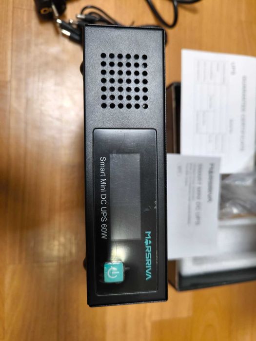 MARSRIVA KP7 10xDC/PoE OUT 9V/12V 60W 17600Ah Li-Ion