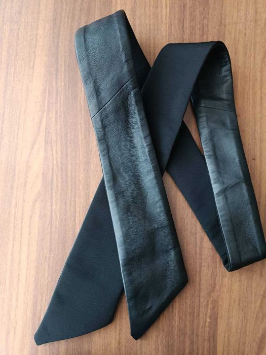 Куртка шкіряна НОВА