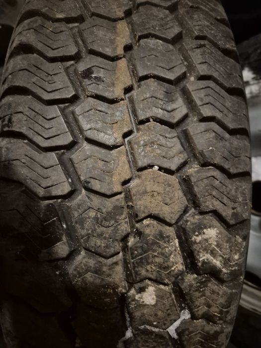 Koła 215/60/17C  VW Multivan  T5 T6 wielosezon goodyear