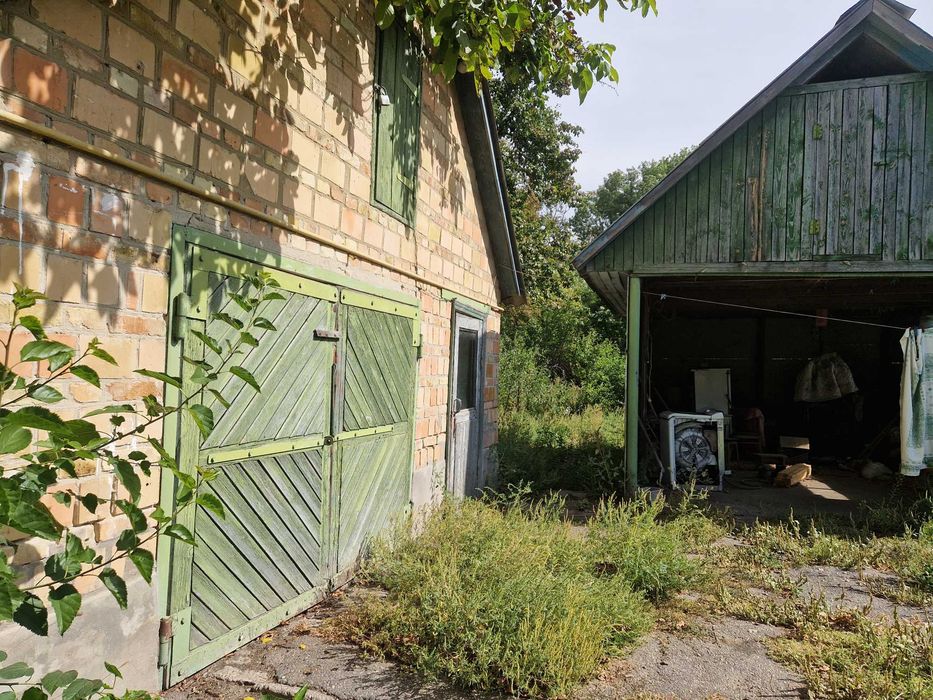 Продаж будинку м. Кагарлик (центр), 8 соток землі