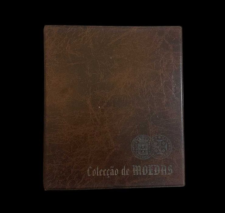 Capa Castanha - Coleção de Moedas - Com 10 Micas P/ Alvéolos