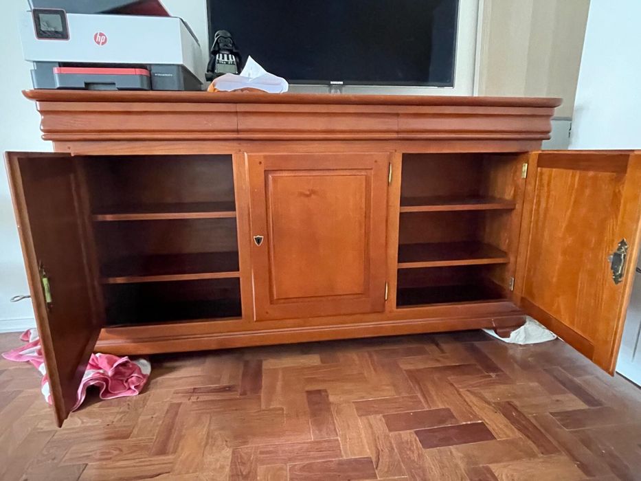 Sapateira de Madeira com gavetas