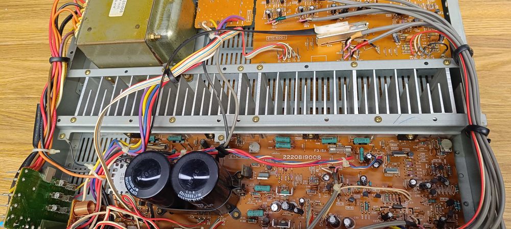 Усилитель Dual CV 1460