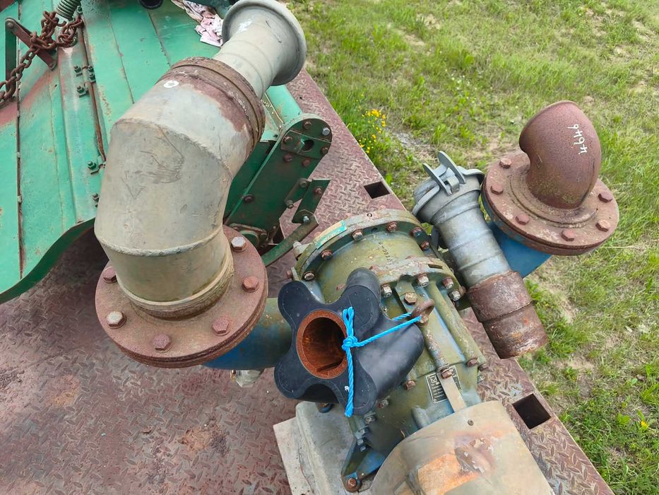 Pompa wody 1700 litrow na minute SILNIK 32 KW