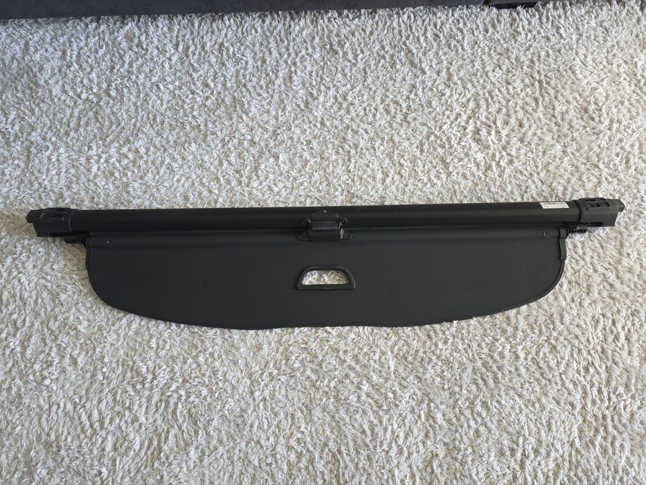 Mercedes C W206 - Chapeleira cortina para bagageira