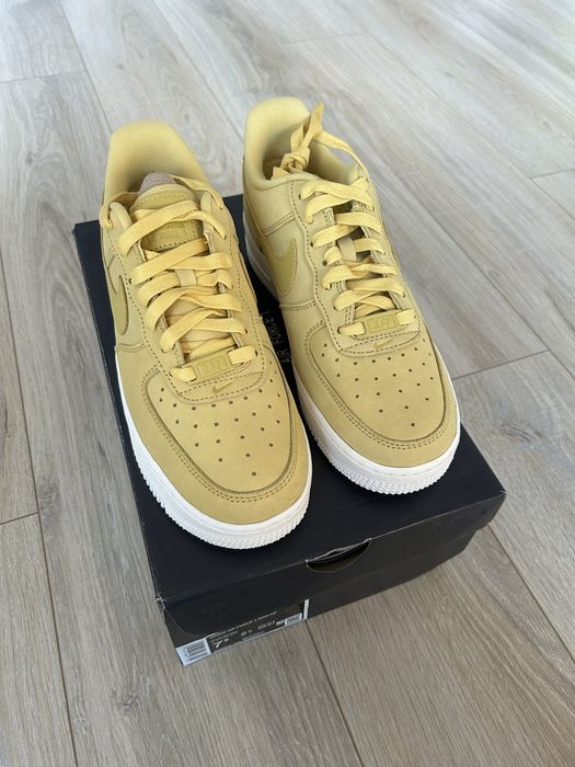 Wmns Nike Air Force 1 Prm Mf