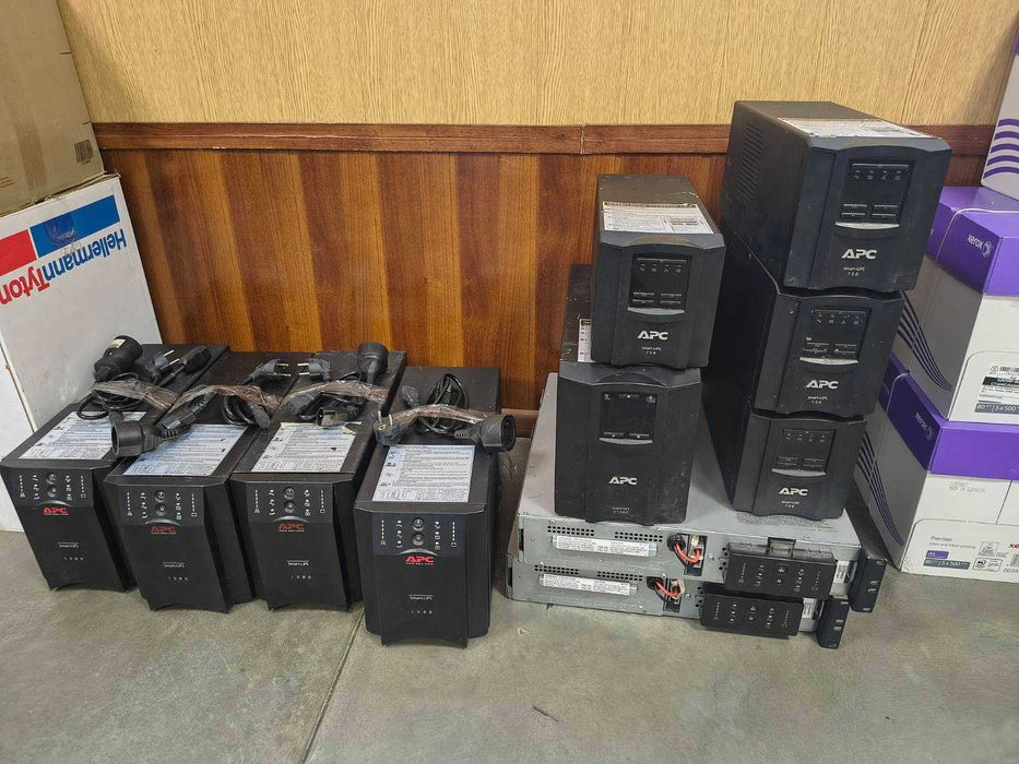 Джерело безперебійного живлення APC 1500VA