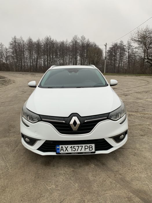 Продается Рено Меган 4 1.5 диз мех 6