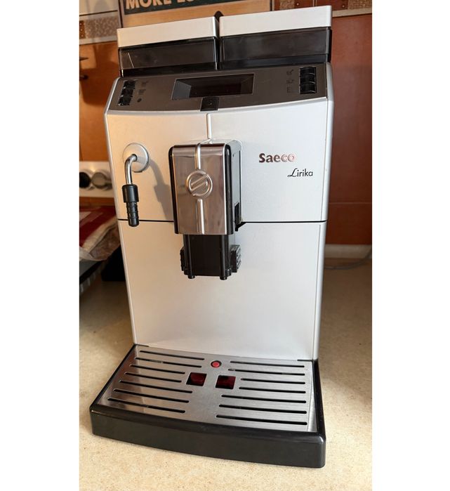 Кавомашина Saeco Lirika